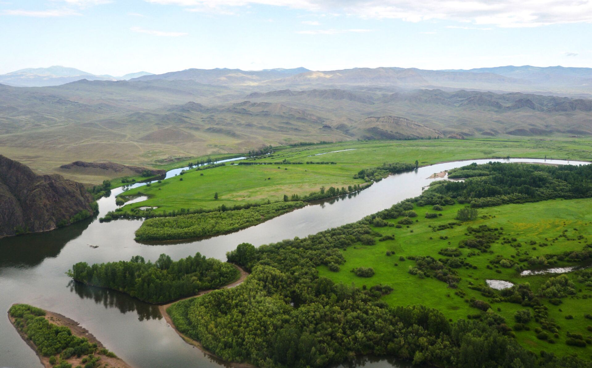 На границе Саяно-Шушенского заповедника сделаны фотографии манула - РИА Новости, 1920, 06.03.2022